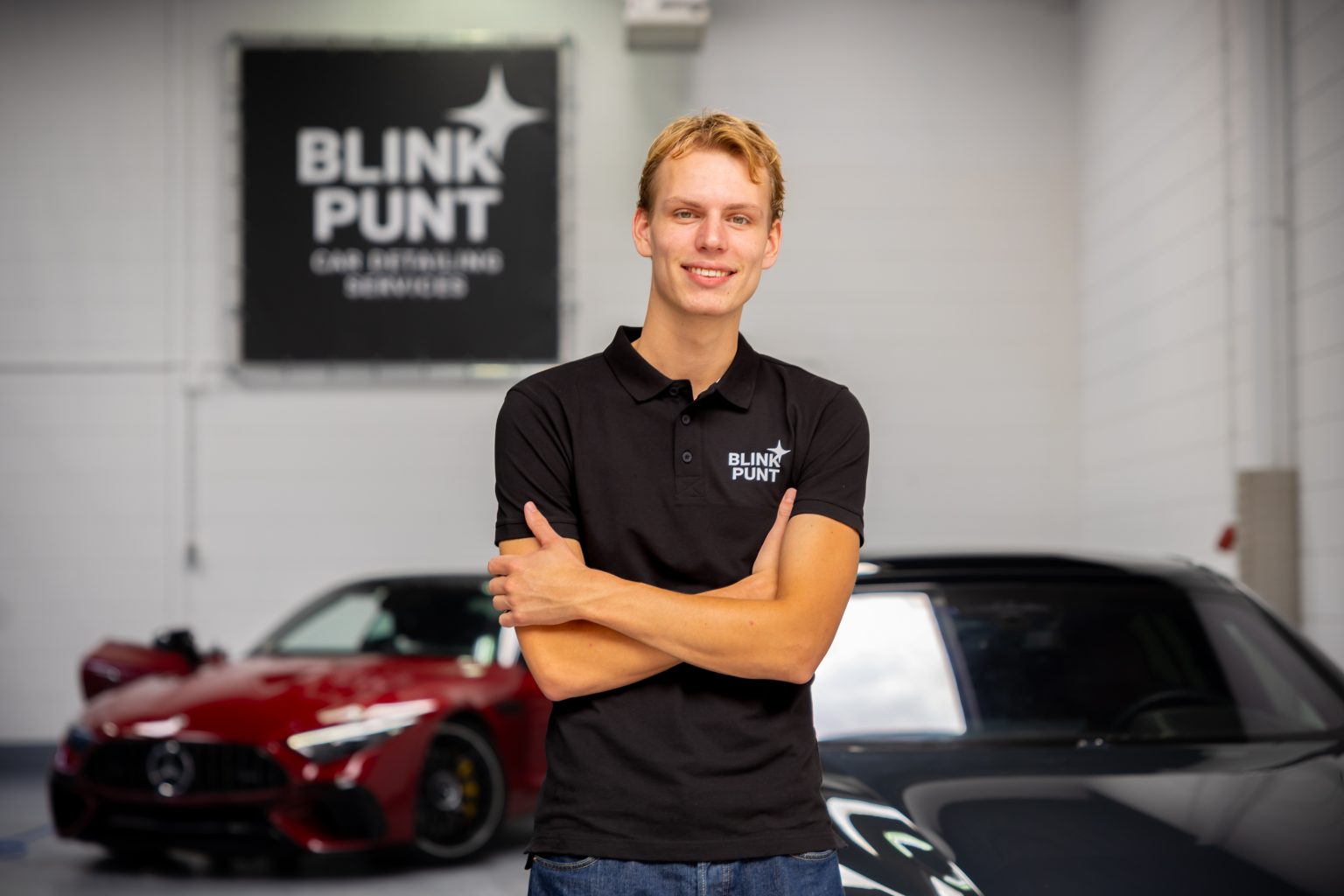 Het team Blinkpunt Monster bij auto poetsen in het Westland, Blinkpunt Monster