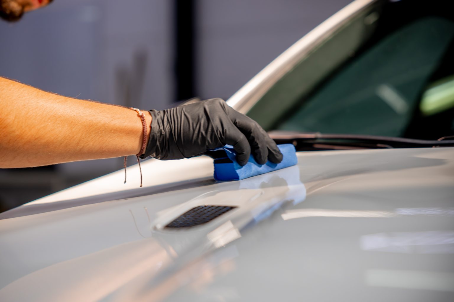 Nacontrole bij auto polijsten in Den Haag, Blinkpunt Monster